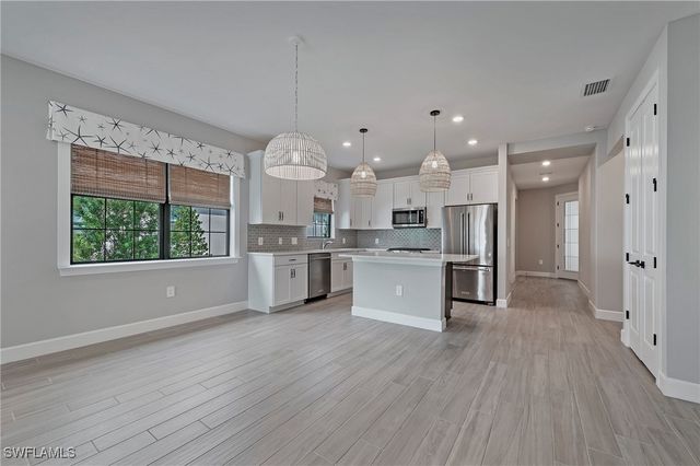 12381 Canal Grande DR, Fort Myers, FL 33913