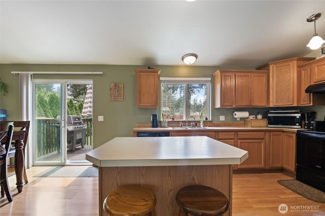 17003 Wisteria Court SE, Yelm, WA 98597
