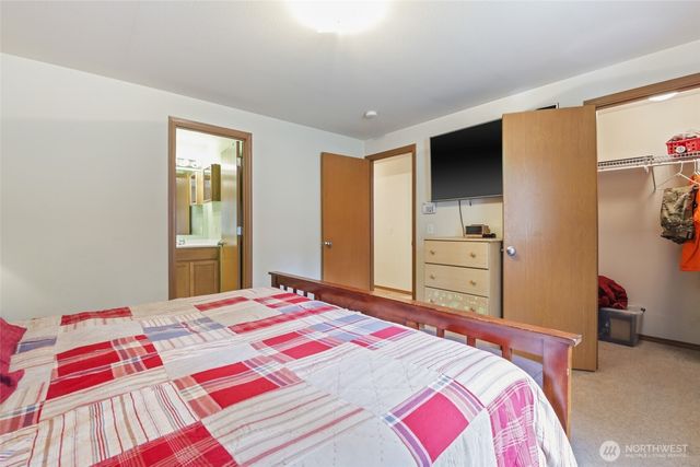 17003 Wisteria Court SE, Yelm, WA 98597
