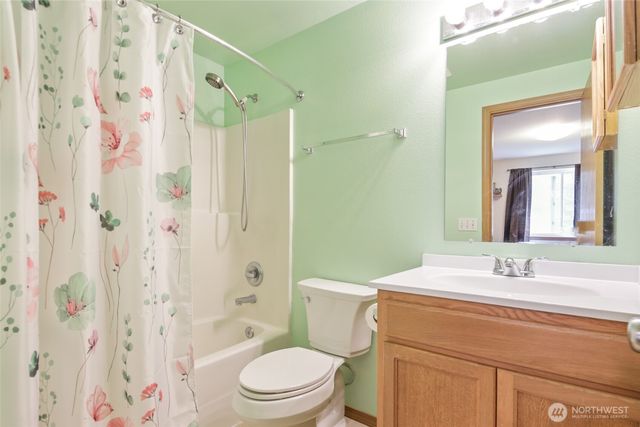 17003 Wisteria Court SE, Yelm, WA 98597
