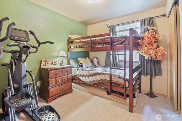 17003 Wisteria Court SE, Yelm, WA 98597