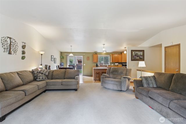 17003 Wisteria Court SE, Yelm, WA 98597