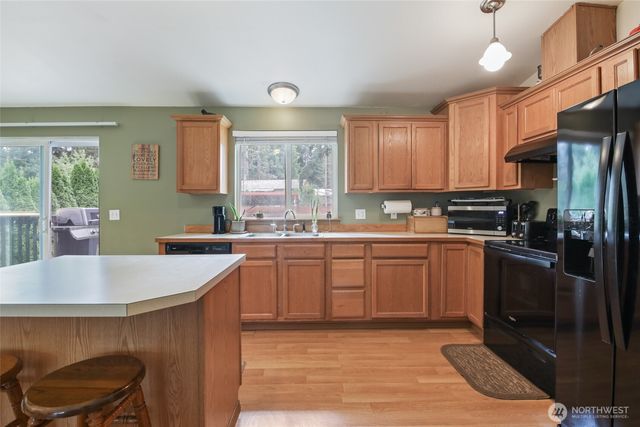 17003 Wisteria Court SE, Yelm, WA 98597