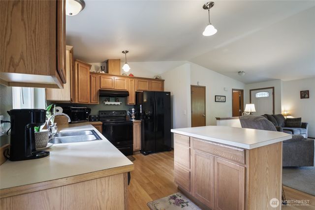 17003 Wisteria Court SE, Yelm, WA 98597