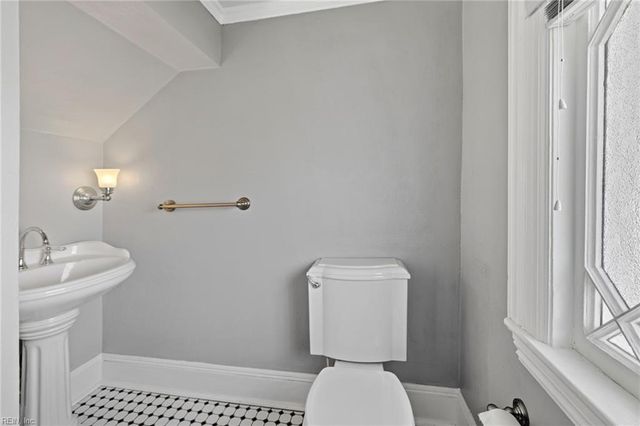 317 55th ST, Newport News, VA 23607