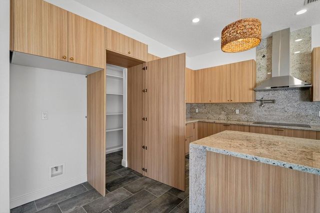 7 CRANDON COURT, Palm Coast, FL 32137