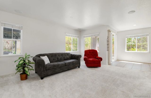 1595 Loma Alta, San Marcos, CA 92069