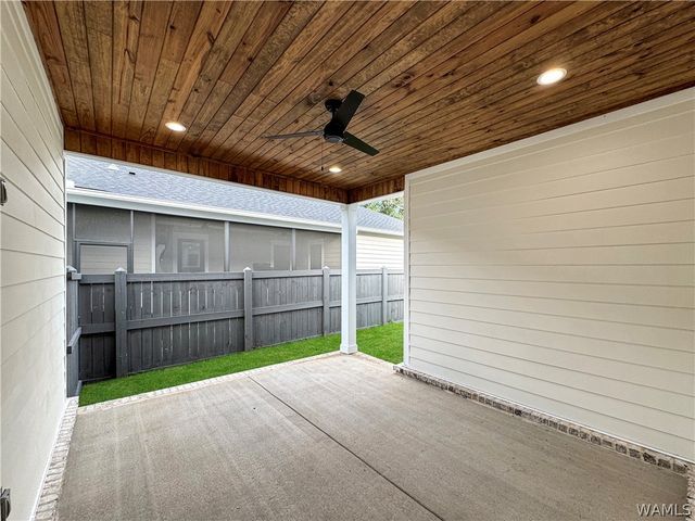 1595 Stillwater, Tuscaloosa, AL 35406