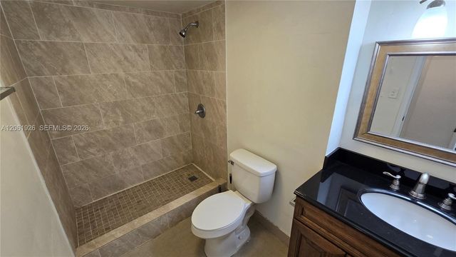 9143 SW 77th Avenue 804, Miami, FL 33156