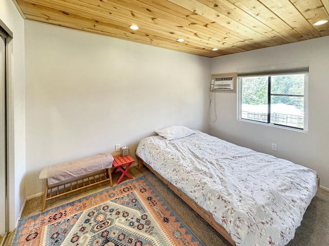 1245 Merry Knoll Rd, Auburn, CA 95603