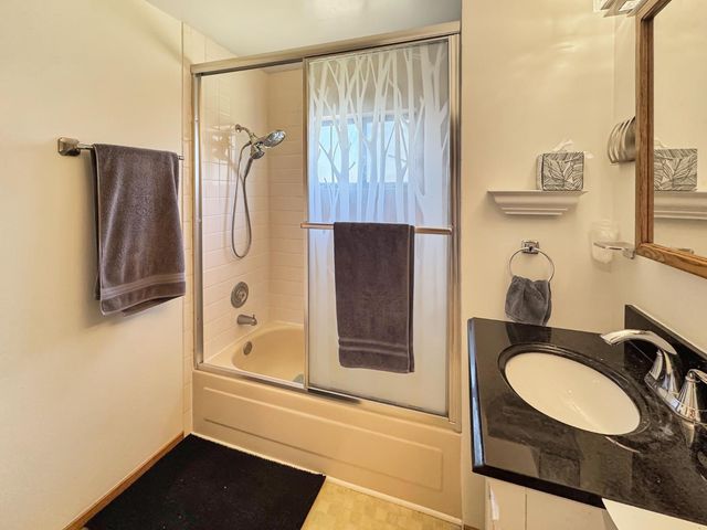 1245 Merry Knoll Rd, Auburn, CA 95603