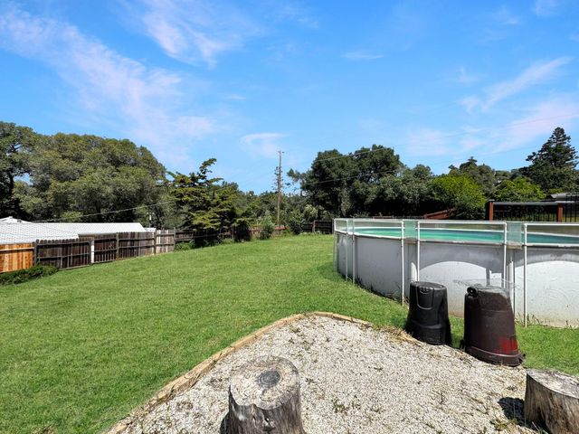 1245 Merry Knoll Rd, Auburn, CA 95603