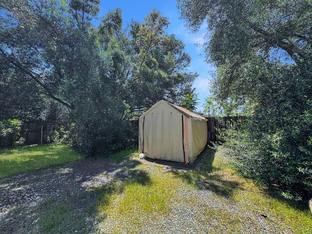 1245 Merry Knoll Rd, Auburn, CA 95603