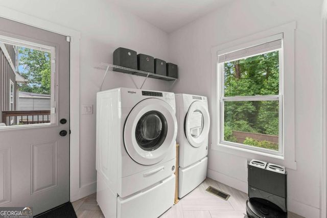 323 Eleanor Street SE, Atlanta, GA 30317