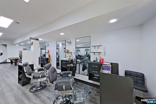 33 Ridge Road, North Arlington, NJ 07031
