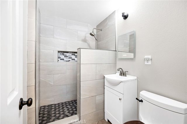22330 Farragut, Moreno Valley, CA 92553