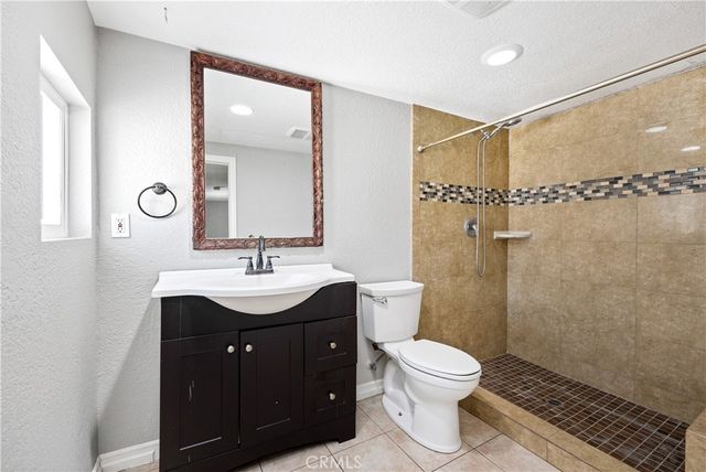 22330 Farragut, Moreno Valley, CA 92553