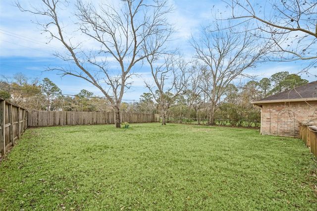 103 Brigadoon Lane, Friendswood, TX 77546
