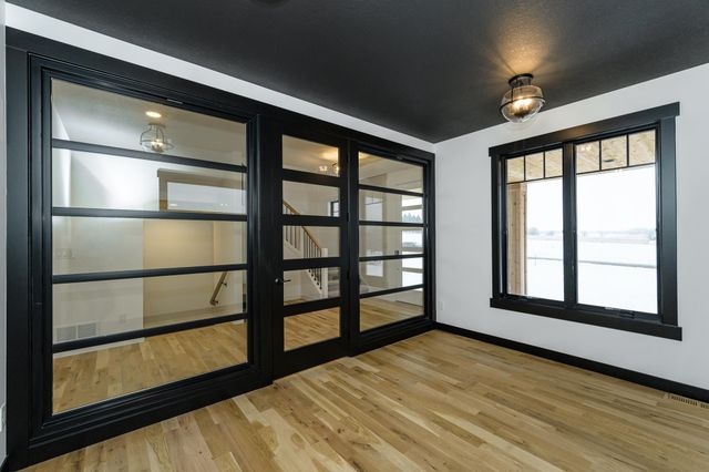 4629 Royal Oaks Circle SW, Rochester, MN 55902