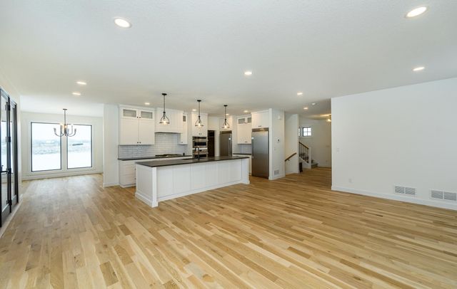 4629 Royal Oaks Circle SW, Rochester, MN 55902