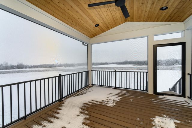 4629 Royal Oaks Circle SW, Rochester, MN 55902