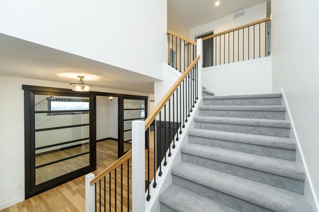 4629 Royal Oaks Circle SW, Rochester, MN 55902