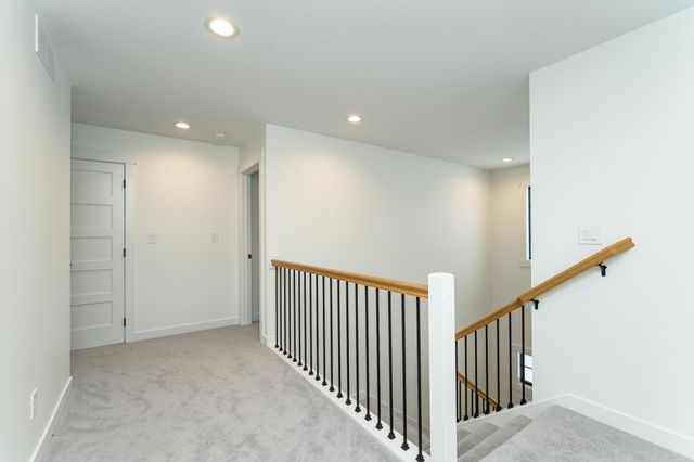 4629 Royal Oaks Circle SW, Rochester, MN 55902