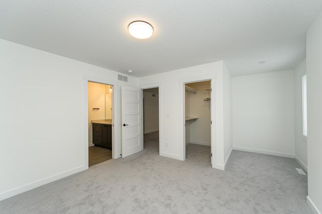 4629 Royal Oaks Circle SW, Rochester, MN 55902