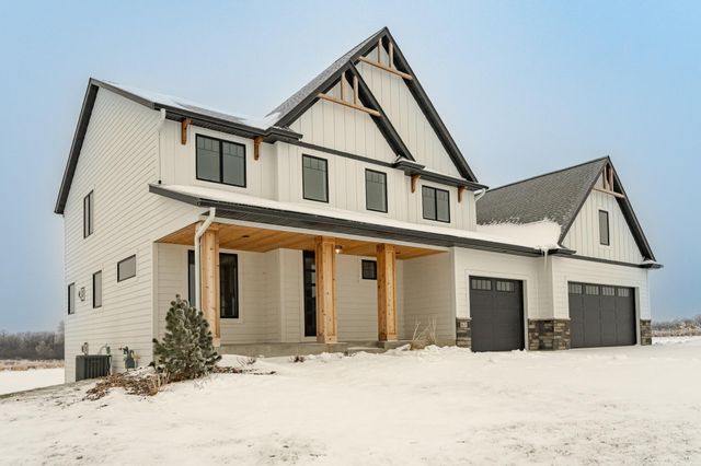 4629 Royal Oaks Circle SW, Rochester, MN 55902