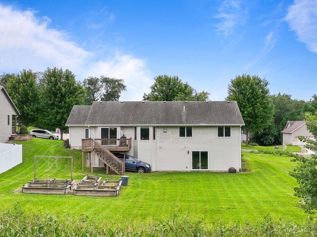 32 E Sunset DRIVE, Milton, WI 53563