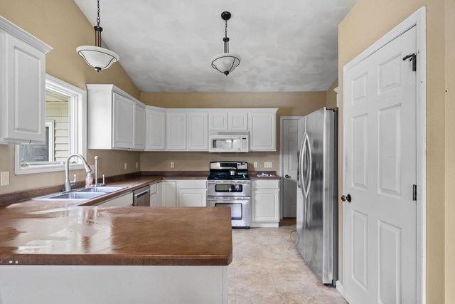 32 E Sunset DRIVE, Milton, WI 53563