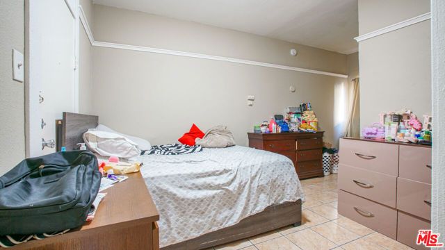 1909 N Broadway, Los Angeles, CA 90031