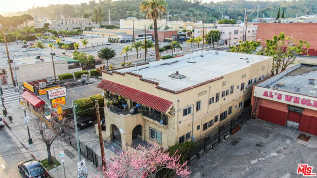 1909 N Broadway, Los Angeles, CA 90031