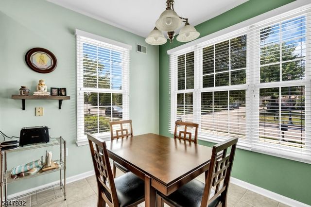 31 Bayard Rd, Franklin Twp., NJ 08873