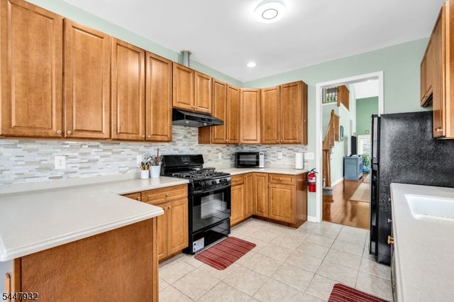 31 Bayard Rd, Franklin Twp., NJ 08873