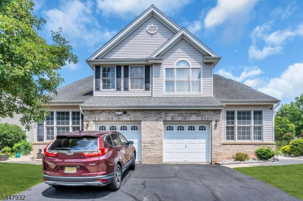 31 Bayard Rd, Franklin Twp., NJ 08873