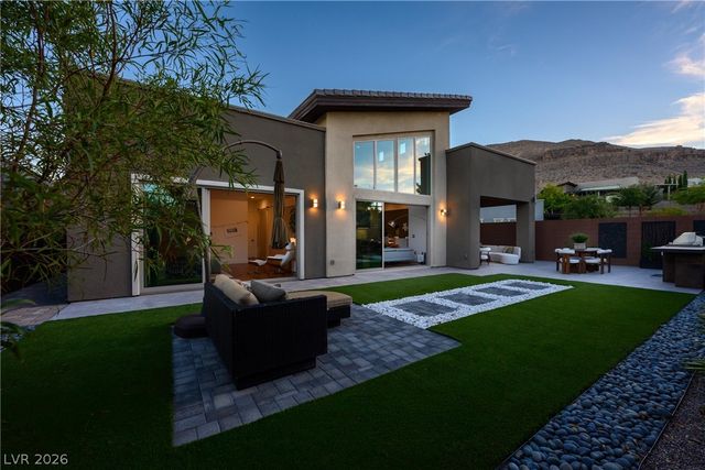10518 Calico Terrace Avenue, Las Vegas, NV 89135