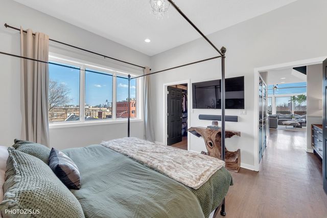 2216 W Armitage Avenue 4D, Chicago, IL 60647