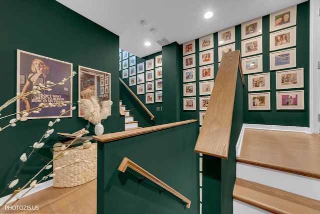 2216 W Armitage Avenue 4D, Chicago, IL 60647