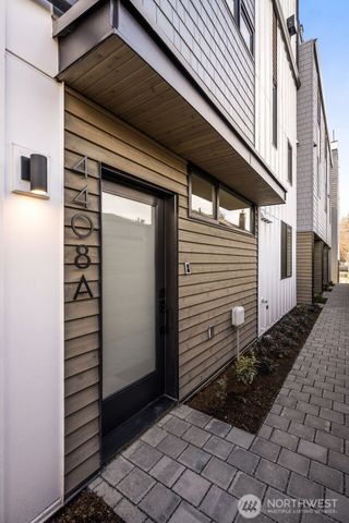 4408 A 50th Avenue S, Seattle, WA 98118