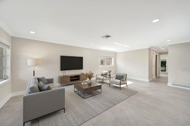 14737 Edna Way, Delray Beach, FL 33484