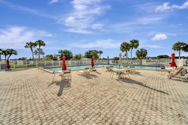 14737 Edna Way, Delray Beach, FL 33484