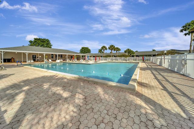 14737 Edna Way, Delray Beach, FL 33484