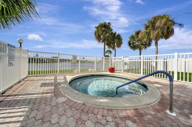 14737 Edna Way, Delray Beach, FL 33484