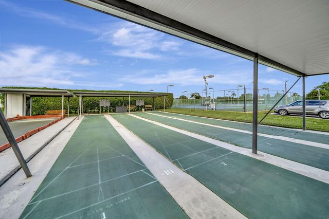 14737 Edna Way, Delray Beach, FL 33484