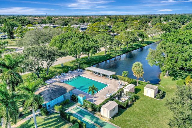 14737 Edna Way, Delray Beach, FL 33484