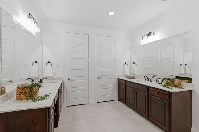 12593 Dawn Shadow Street, Frisco, TX 75035