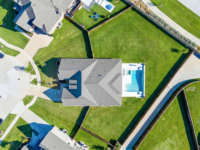 12593 Dawn Shadow Street, Frisco, TX 75035