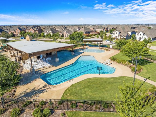 12593 Dawn Shadow Street, Frisco, TX 75035