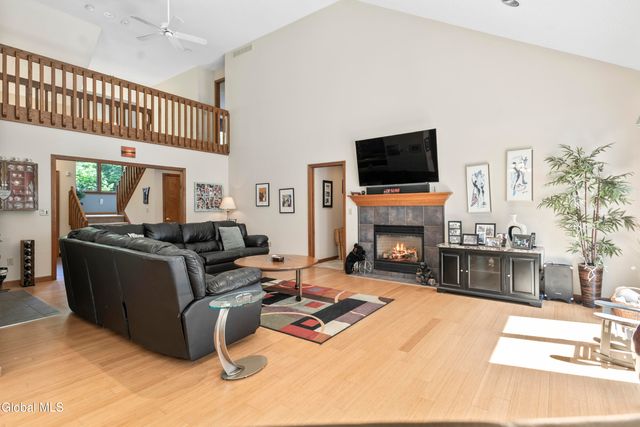 82 Pickle Hill Road, Queensbury, NY 12804